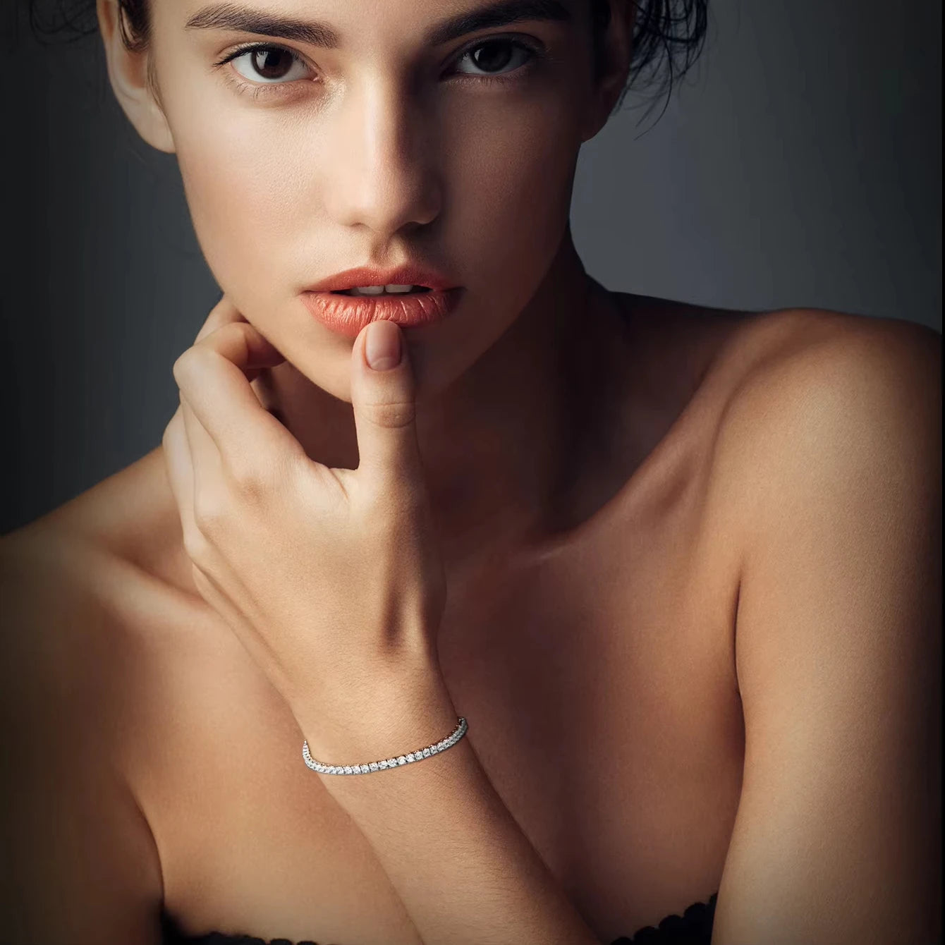 Aivenchy S925 Sterling Silver Rhodium Plated Chain Bracelet Luxury Moissanite Women Tennis Bracelet