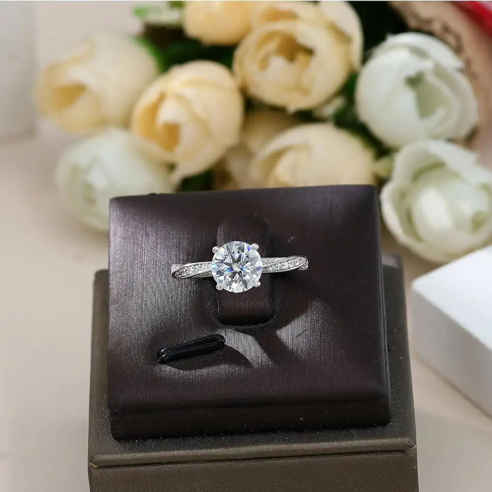 Fine Jewellery Women's Sterling Silver 925 Engagement Wedding Ring 1.5CT Moissanite Ring with Certificate Valentine's Day Gift