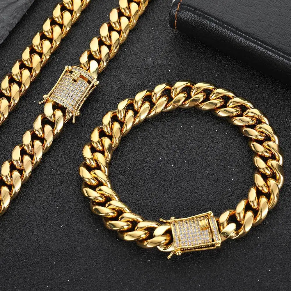 Wholesale Hot Sales Diamond Clasp Hip Hop Cuban Chain Bracelet 18k Gold Plated Stainless Steel Cuban Link Bracelet Boys Mens