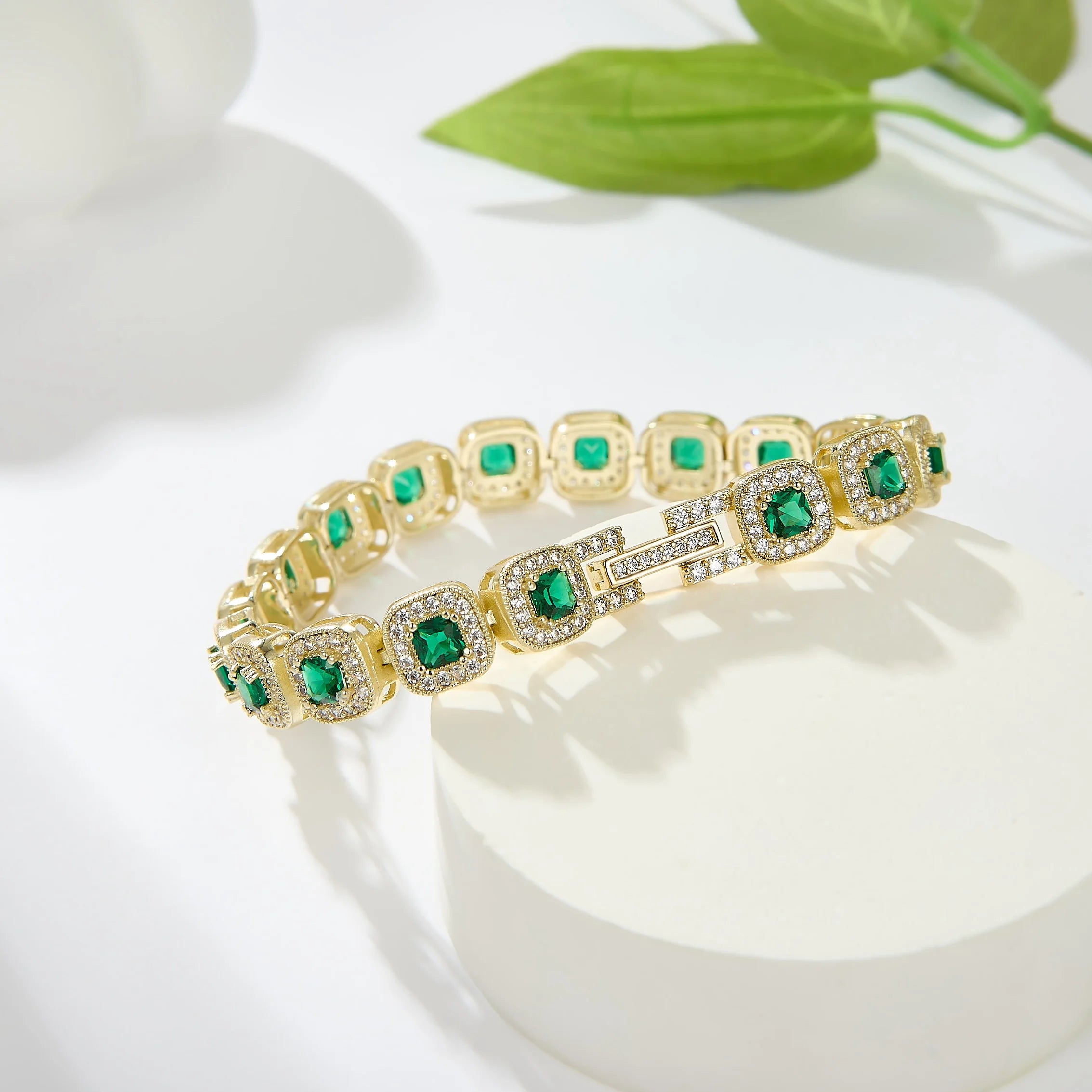Gold Plated Chain Bracelet Women's Fashion Bracelet 14K 18K Gold CZ Zirconia Zircon Heart Emerald Women Tennis Bracelet Link